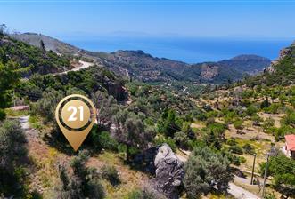Datca Mesudiye'de Bdemlik Vasfında 2231 m2 Arazi