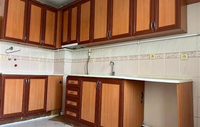 CENTURY 21 Bal'dan BAHÇELİEVLERDE 3+1 KİRALIK DAİRE