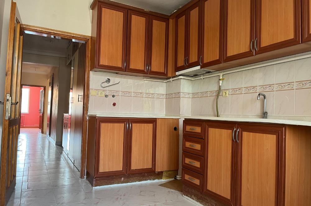 CENTURY 21 Bal'dan BAHÇELİEVLERDE 3+1 KİRALIK DAİRE