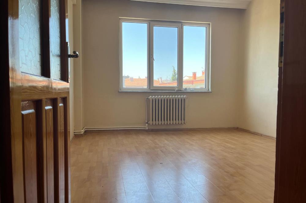 CENTURY 21 Bal'dan BAHÇELİEVLERDE 3+1 KİRALIK DAİRE
