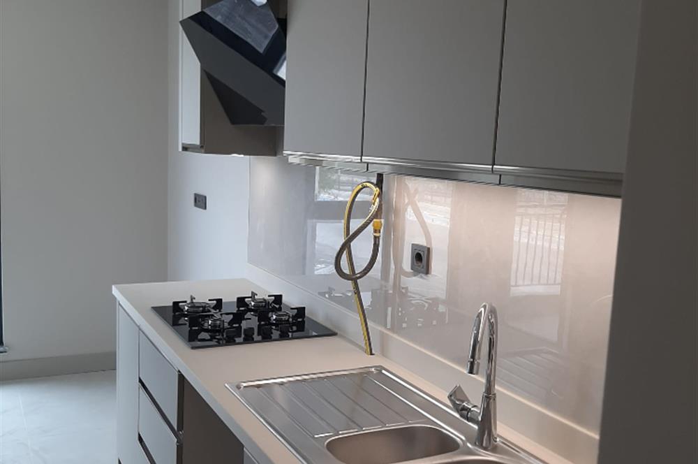 CENTURY 21 BAL DAN EMLAK KONUTTA DEVREN SATILIK  FERAH GENİŞ 2+1 