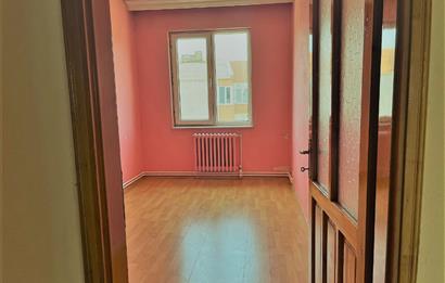 CENTURY 21 Bal'dan BAHÇELİEVLERDE 3+1 KİRALIK DAİRE
