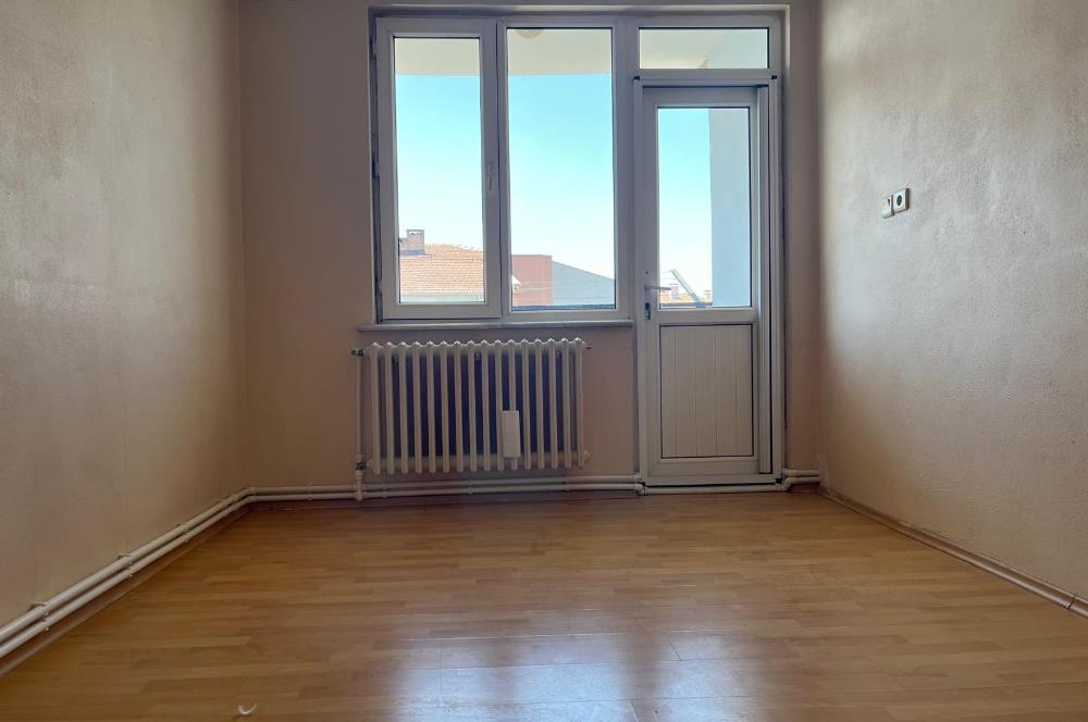 CENTURY 21 Bal'dan BAHÇELİEVLERDE 3+1 KİRALIK DAİRE