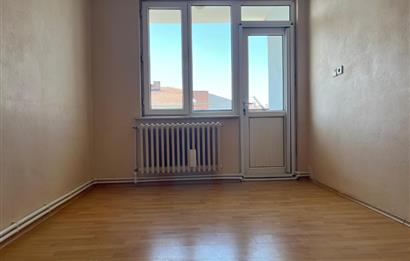 CENTURY 21 Bal'dan BAHÇELİEVLERDE 3+1 KİRALIK DAİRE