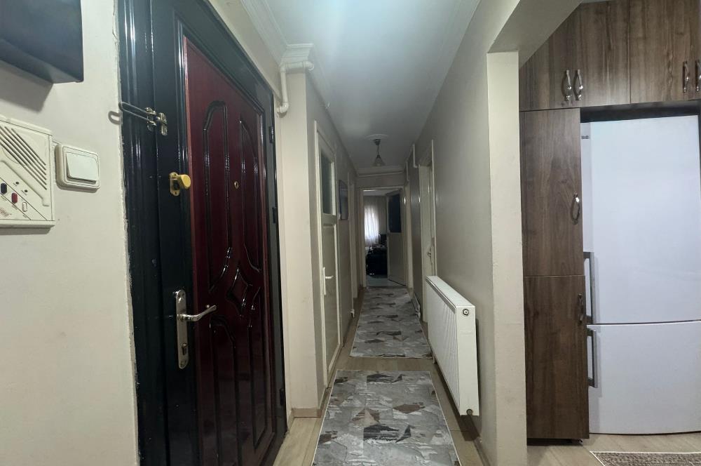 Karşıyaka Tersane'de Merkezi Lokasyonda Satılık 3+1 Daire