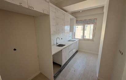 PENDİK YENİ MH. YONCALİFE SİTESİ 2+1 7.KAT.