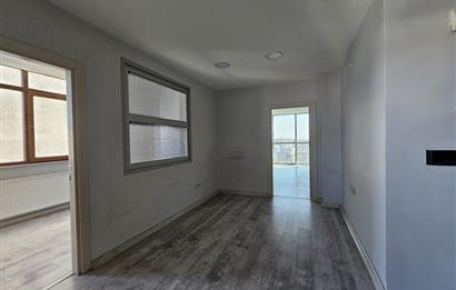 GEBZE ADLİYE KARŞISINDA SATILIK PLAZA KATI OFİS