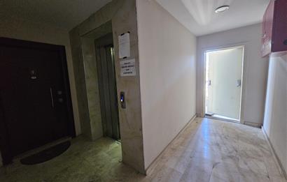 GEBZE ADLİYE KARŞISINDA SATILIK PLAZA KATI OFİS