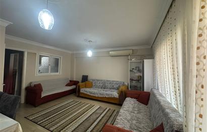Karşıyaka Tersane'de Merkezi Lokasyonda Satılık 3+1 Daire