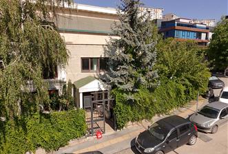 ÜMİTKÖY'DE KÖŞK TADINDA, GENİŞ VE ESTETİK YAŞAM ALANI 