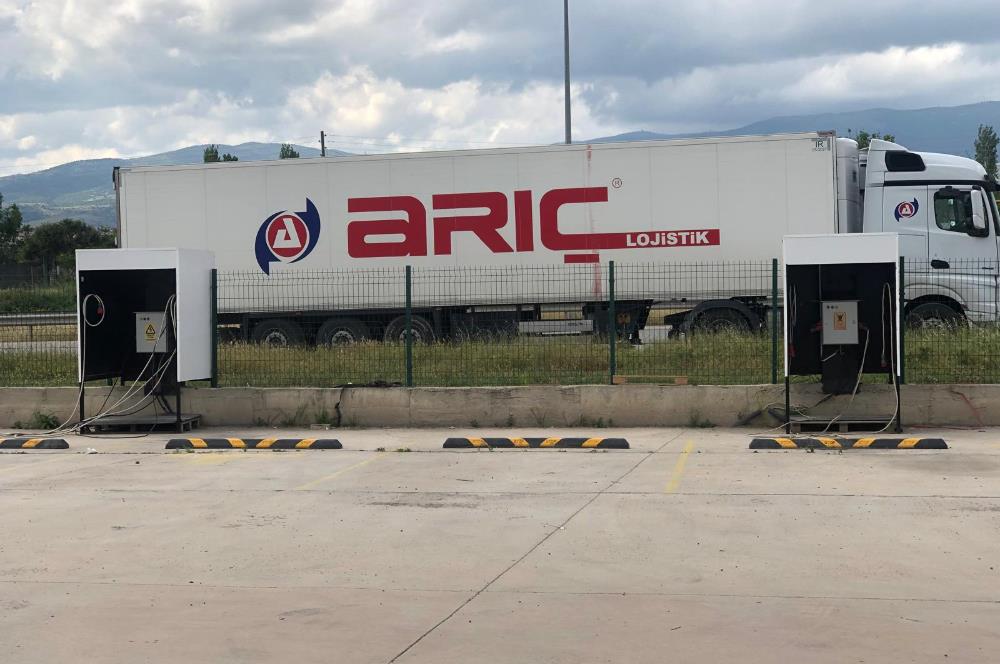 Merzifon'da GESli,Çelik Konstrüksiyonlu Lojistik Depo Satılık!