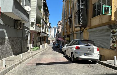 SATILIK 2 KATLI İŞ YERİ MERKEZİ KONUMDA 1 KAT KİRACILI 700 M2
