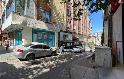 SATILIK 2 KATLI İŞ YERİ MERKEZİ KONUMDA 1 KAT KİRACILI 700 M2