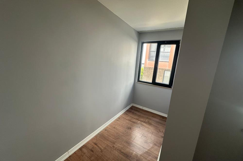 Arnavutköy de sitede 2+1 satılık daire