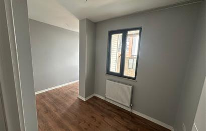 Arnavutköy de sitede 2+1 satılık daire