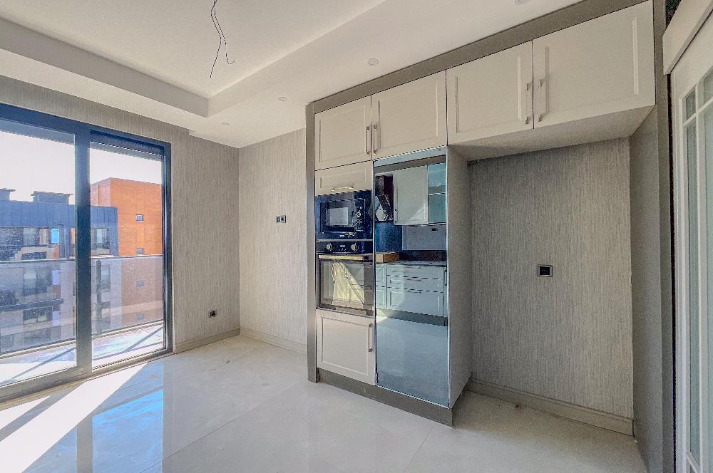 C21 LOCA'DAN AYYILDIZ KONUTLARI'NDA SATILIK DIŞ KÖŞE 3+1 DAİRE
