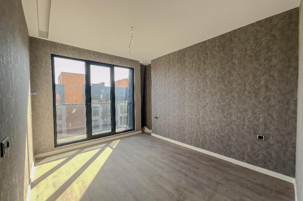 C21 LOCA'DAN AYYILDIZ KONUTLARI'NDA SATILIK DIŞ KÖŞE 3+1 DAİRE