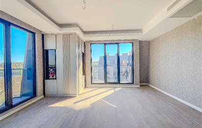 C21 LOCA'DAN AYYILDIZ KONUTLARI'NDA SATILIK DIŞ KÖŞE 3+1 DAİRE