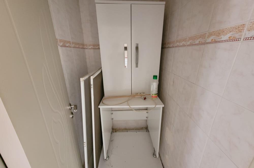C21 BAL'DAN TEKNIK LISE CADDESİ ÜZERİNDE KİRALIK 3+1 DAİRE