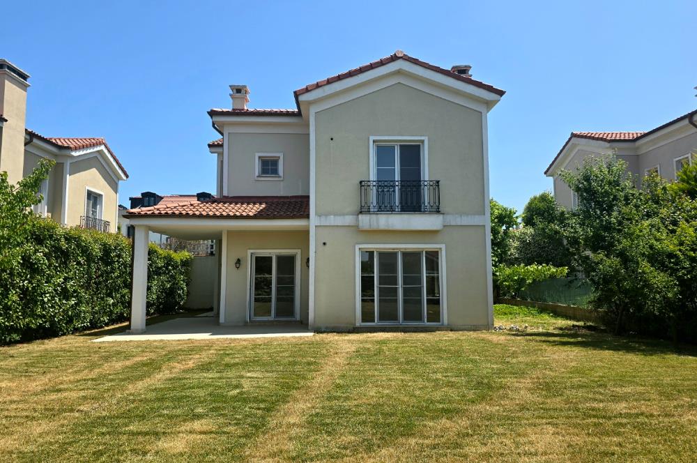 CENTURY 21'DEN NEO GÖLPARK BOLLUCA SATILIK BOŞ L TİPİ VİLLA