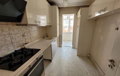 C21 BAL'DAN TEKNIK LISE CADDESİ ÜZERİNDE KİRALIK 3+1 DAİRE