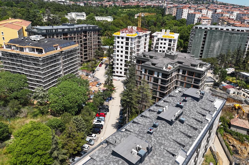 VALİDEBAĞ SİTESİNDE SATILIK 4+1