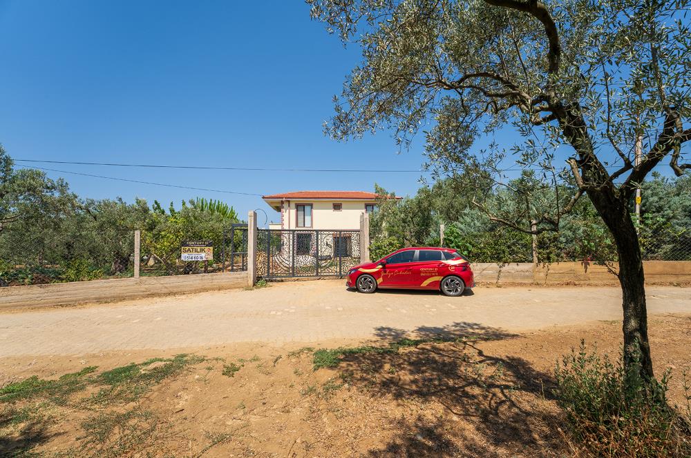 C21 Cius;Armutlu Karşıyaka Doğaİçerisinde Satılık Müstakil Villa