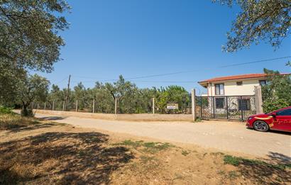 C21 Cius;Armutlu Karşıyaka Doğaİçerisinde Satılık Müstakil Villa
