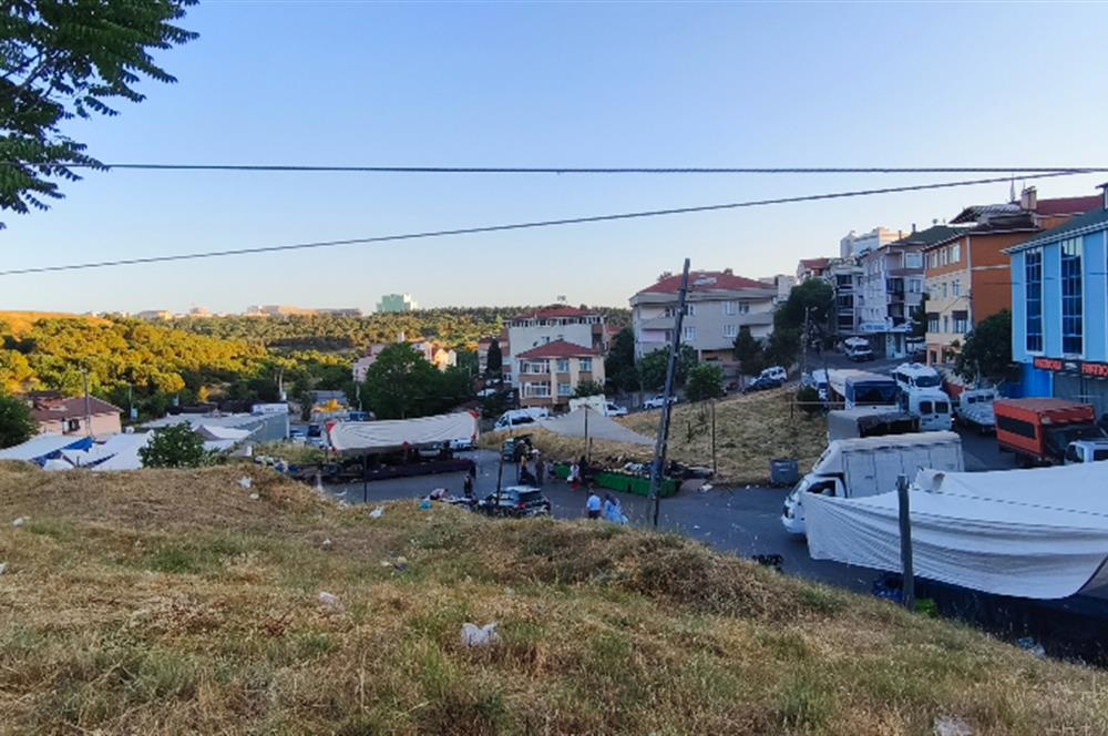 Ataşehir İçerenköy'de İmarlı Satılık Arsa