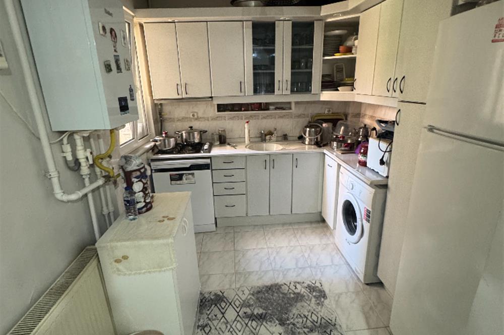 MALTEPE SANATÇILAR SİTESİ 2+1 BAKIMLI DAİRE