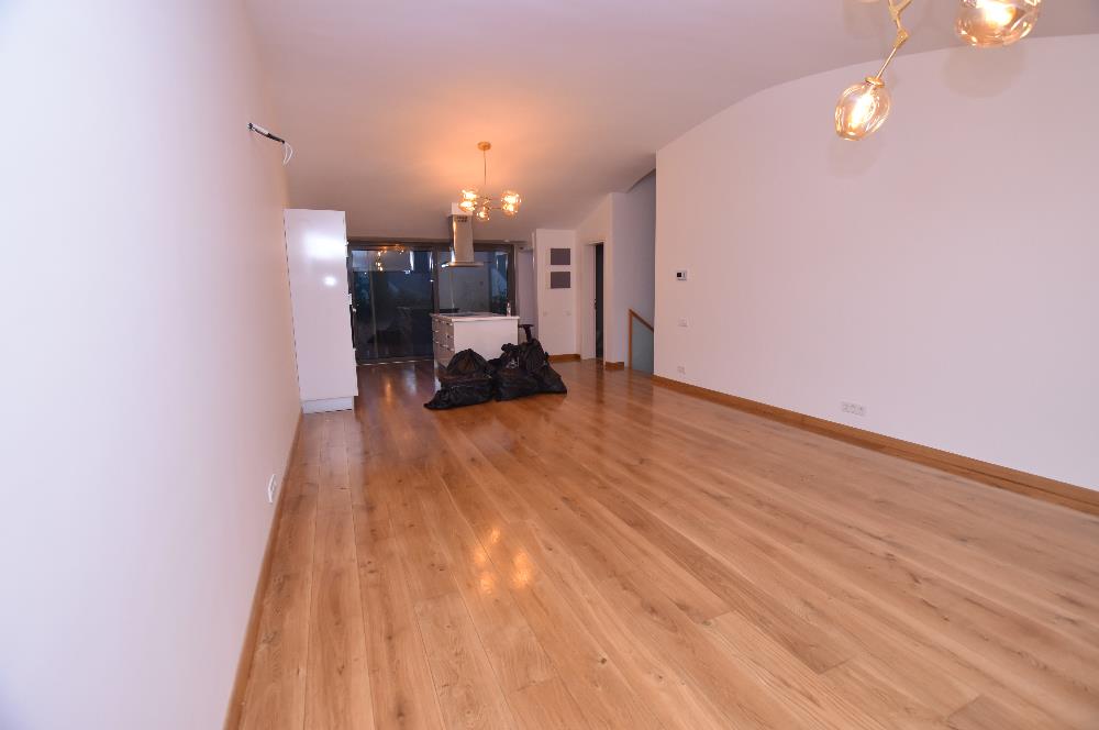 PARKONE SİTESİ İNDE MANZARALI ,GENİŞ 3+1 SATILIK ÇATI DUBLEKS