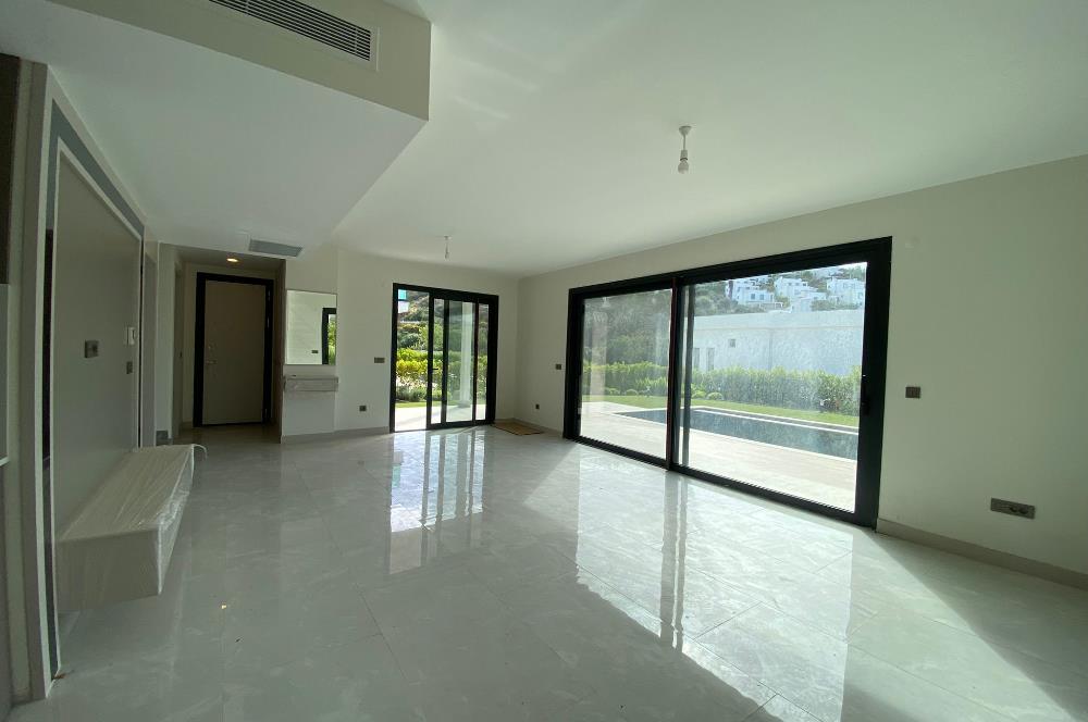 Gündoğan 4+1 Müstakil Havuzlu Kiralık Villa