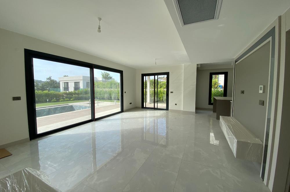 Gündoğan 4+1 Müstakil Havuzlu Kiralık Villa