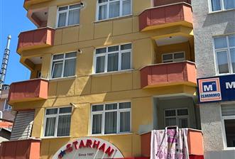 ZÜMRÜTEVLERDE KOMPLE SATILIK BİNA