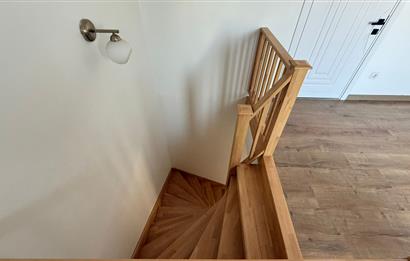 Kemerburgaz'da Kiralık 2+2 Çatı Dublex Daire