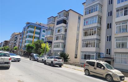 C21 BAL'DAN TEKNIK LISE CADDESİ ÜZERİNDE KİRALIK 3+1 DAİRE