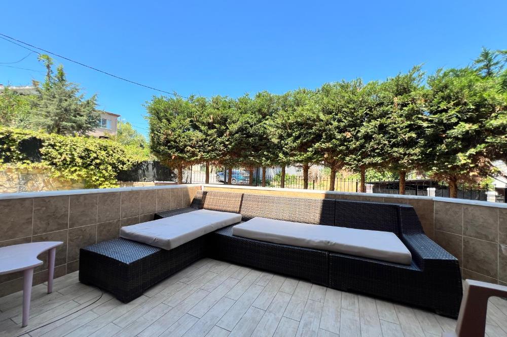 Kilyos Merkez'de Köşe Konumda Tam Müstakil 6+1 Satılık Villa