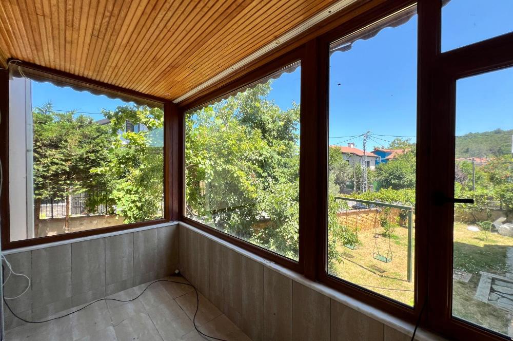 Kilyos Merkez'de Köşe Konumda Tam Müstakil 6+1 Satılık Villa