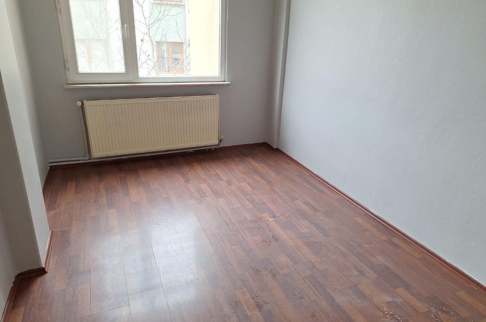 KOŞUYOLU YEDİTEPE HASTANESİ KARŞISINDA SATILIK DAİRE...