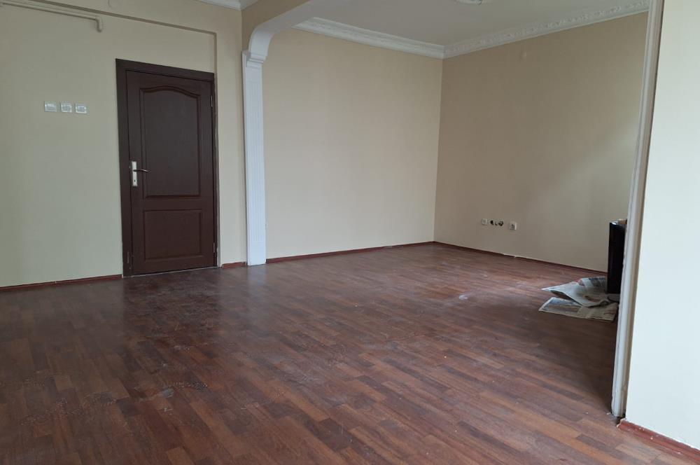 KOŞUYOLU YEDİTEPE HASTANESİ KARŞISINDA SATILIK DAİRE...