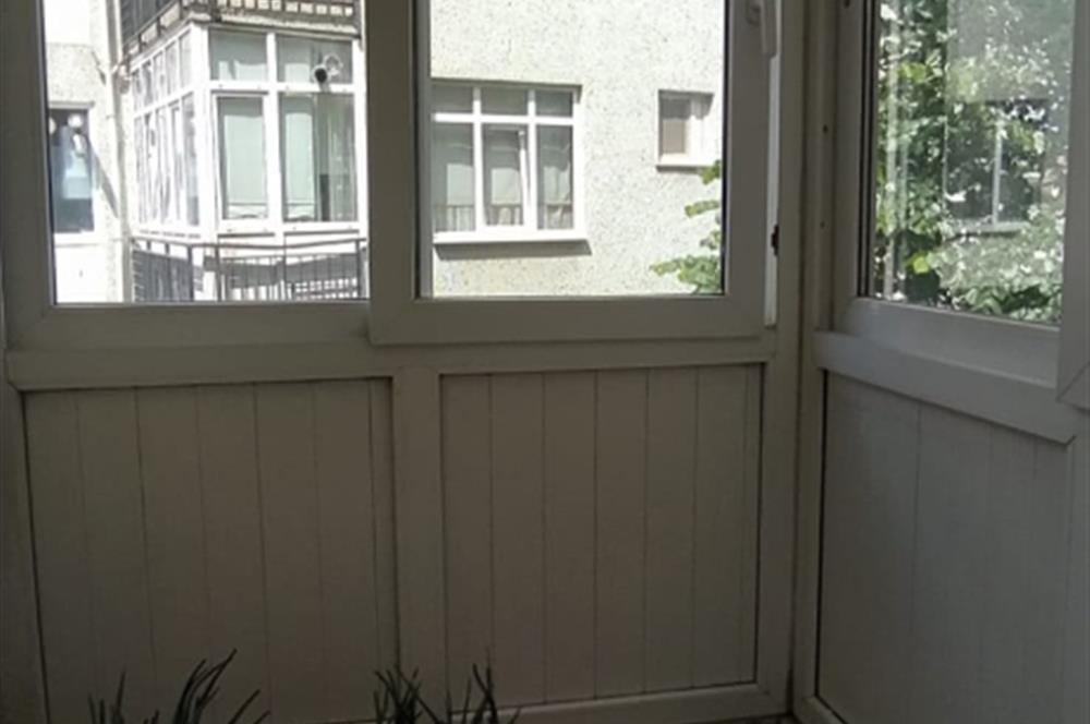 KOŞUYOLU YEDİTEPE HASTANESİ KARŞISINDA SATILIK KÖŞE DAİRE...