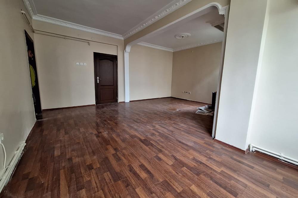 KOŞUYOLU YEDİTEPE HASTANESİ KARŞISINDA SATILIK DAİRE...