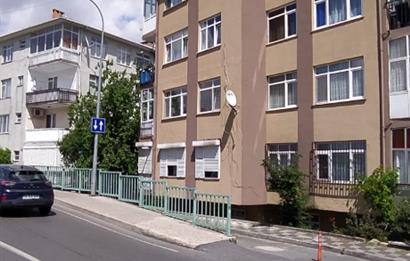 KOŞUYOLU YEDİTEPE HASTANESİ KARŞISINDA SATILIK KÖŞE DAİRE...