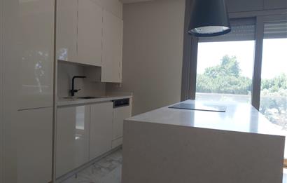 C21 Sahra dan Suadiye Sahilde Kısmi Deniz Görür 2,5 + 1 Sıfır Daire