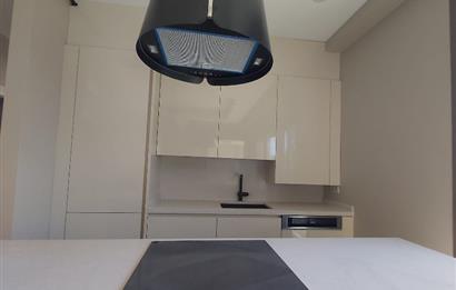 Suadiye Sahilde Kısmi Deniz Görür 2,5 + 1 Sıfır Daire