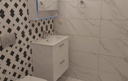 Suadiye Sahilde Kısmi Deniz Görür 2,5 + 1 Sıfır Daire