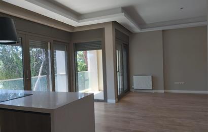 C21 Sahra dan Suadiye Sahilde Kısmi Deniz Görür 2,5 + 1 Sıfır Daire