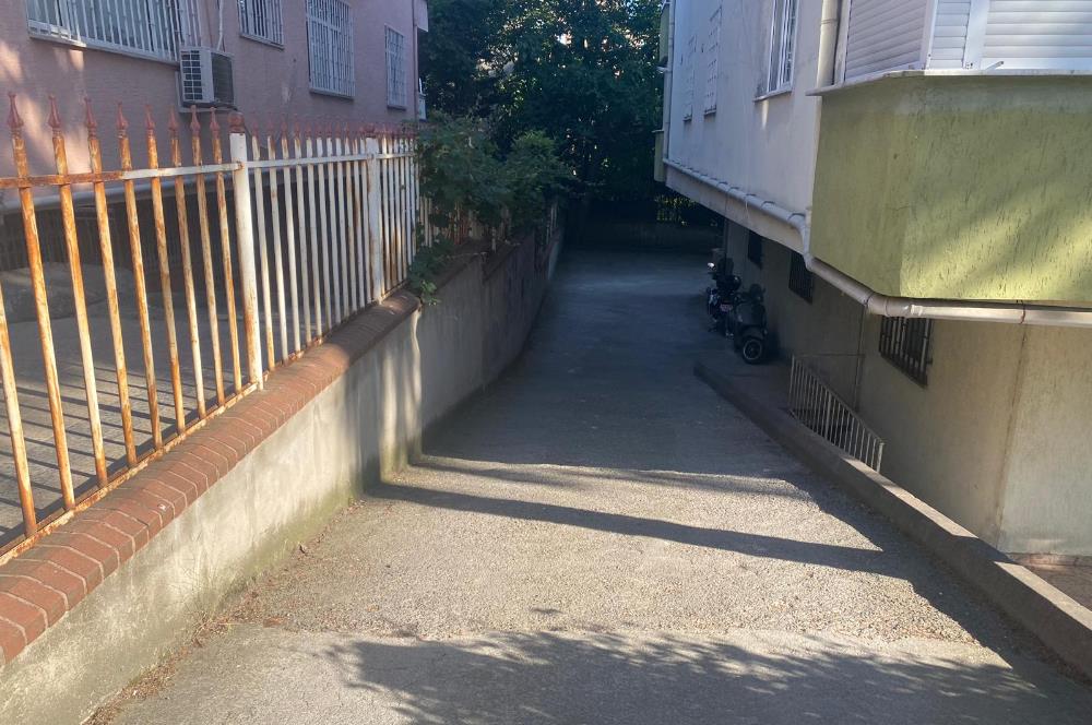 Altunizade Erzurum sitesi'nde Kiralık Daire