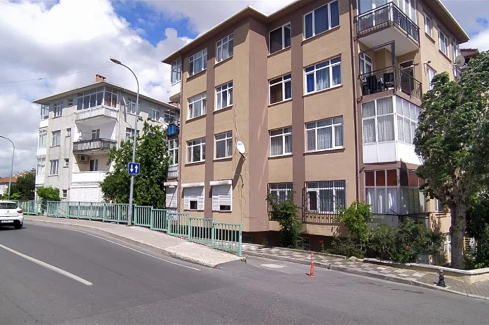 KOŞUYOLU YEDİTEPE HASTANESİ KARŞISINDA SATILIK KÖŞE DAİRE...