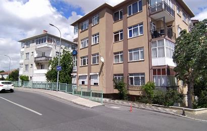 KOŞUYOLU YEDİTEPE HASTANESİ KARŞISINDA SATILIK KÖŞE DAİRE...